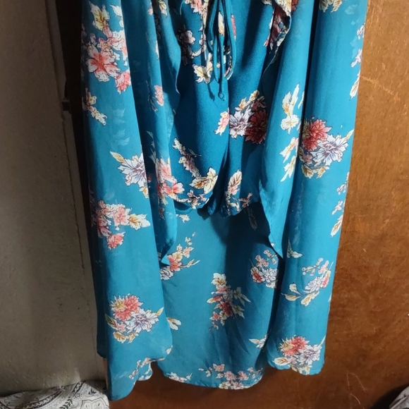 Romper - Picture 2 of 7